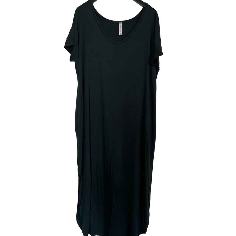 EUC Women's Zenana Outfitters Maxi Dress XL Green V-Neck Short Sleeve w/pockets - Picture 2 of 7